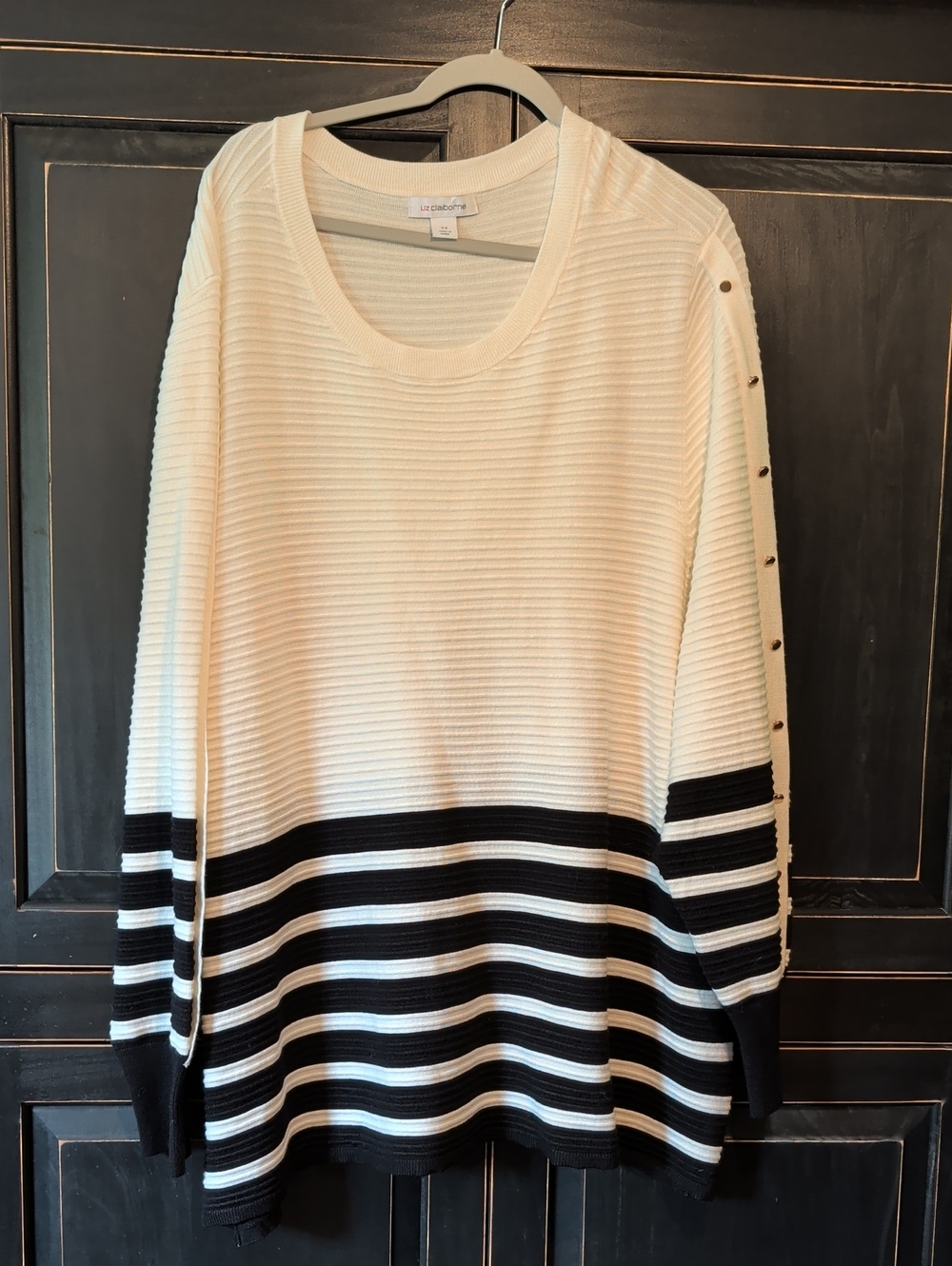 Liz Claiborne Cream & Black Striped Knit Sweater **NWT**